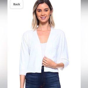 NWT. Ceiling white 3/4 sleeve cardigan. Size small